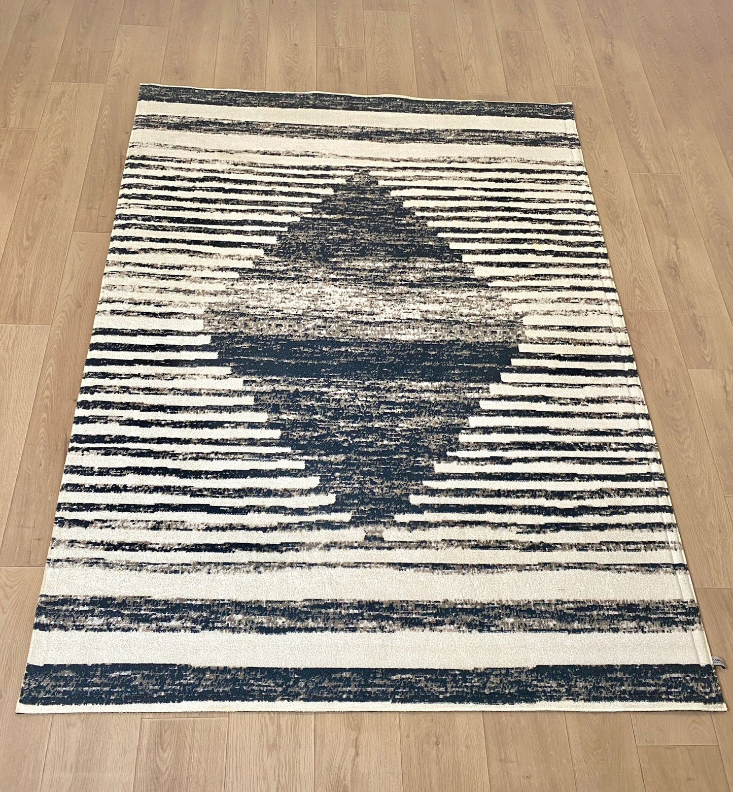 Karpet Bohemian (BK-B-0011) - Black,Cream