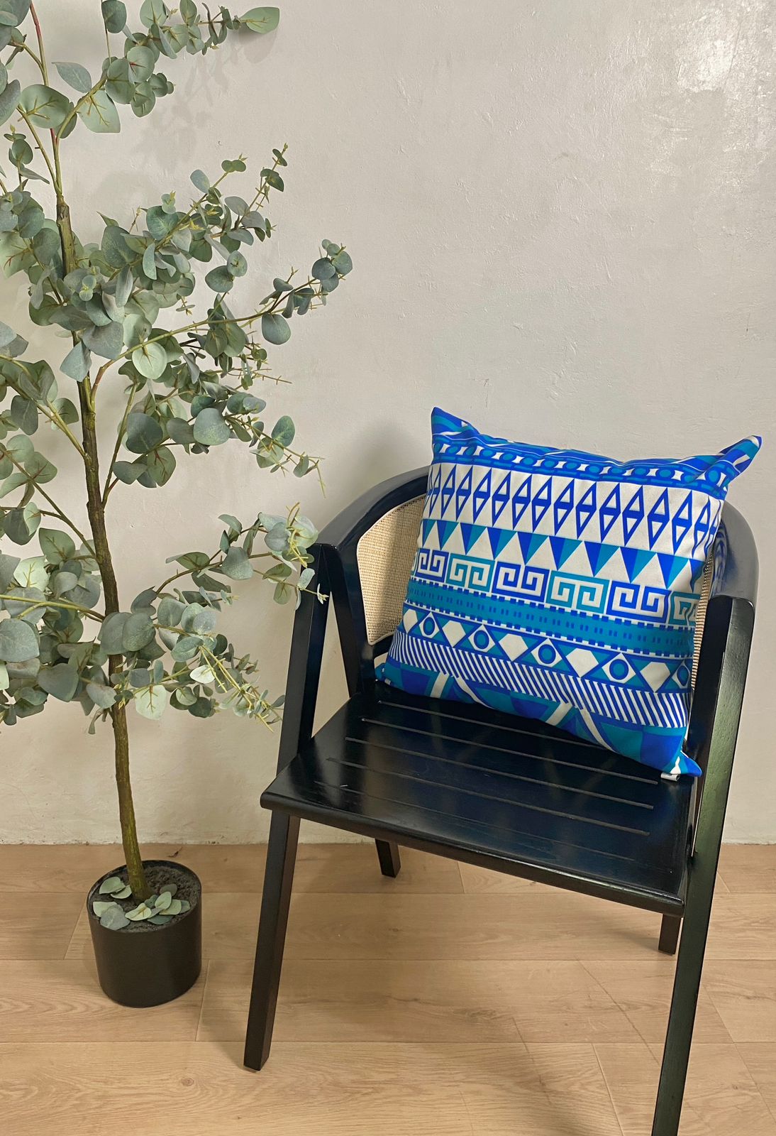 READY Cushion Cover Water Repellent 2 Sisi ( 50 X 50 CM ) - ME16