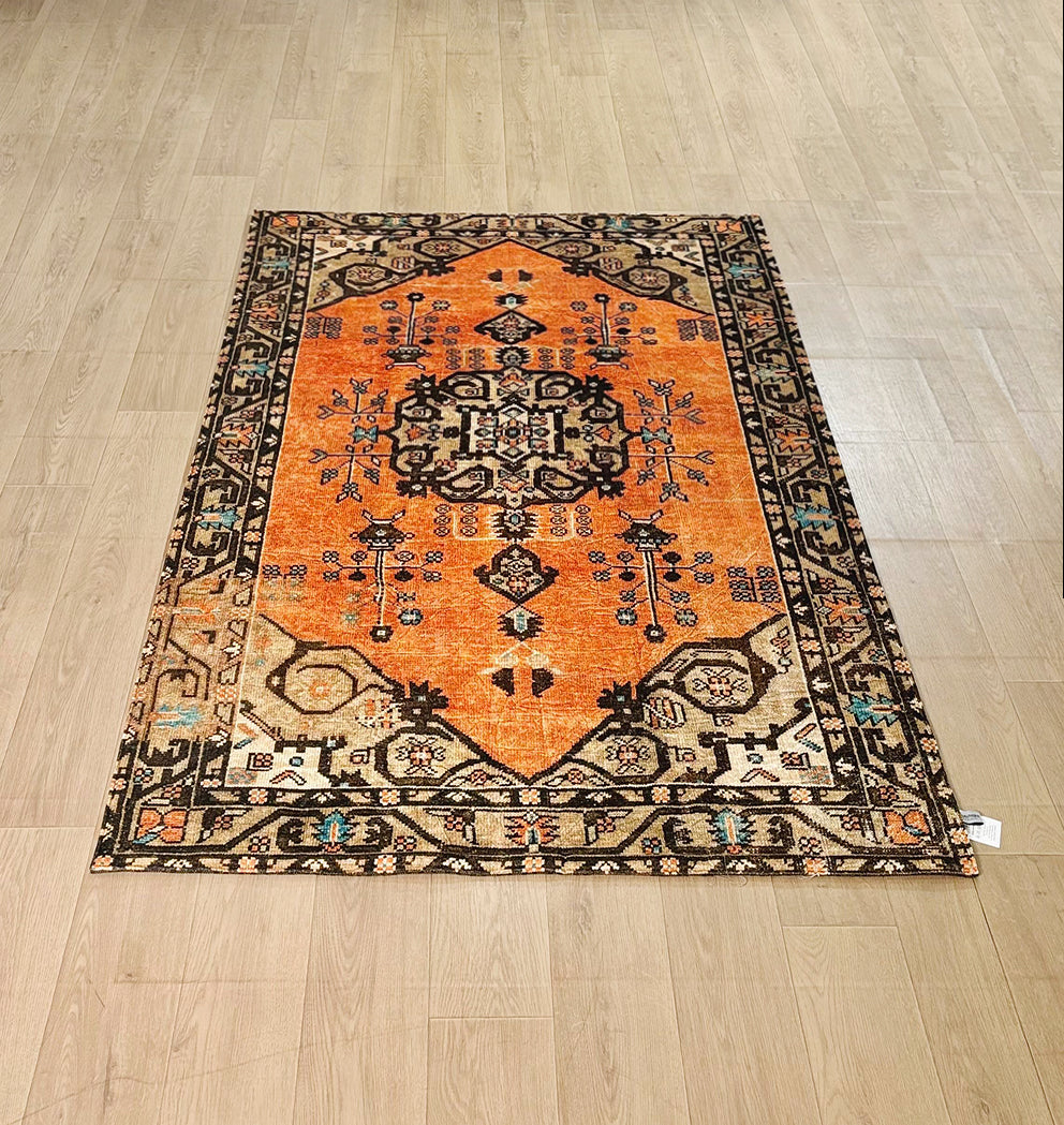 READY Karpet Tradisional Bahan Suede ( 135 x 200 ) - GS30