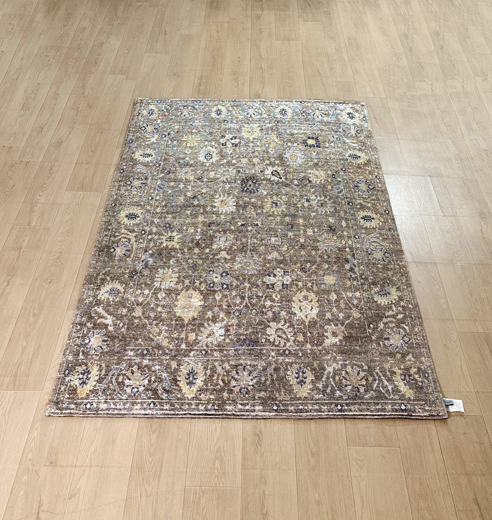 READY Karpet Tradisional Bahan Suede ( 135 x 200 ) - GS15