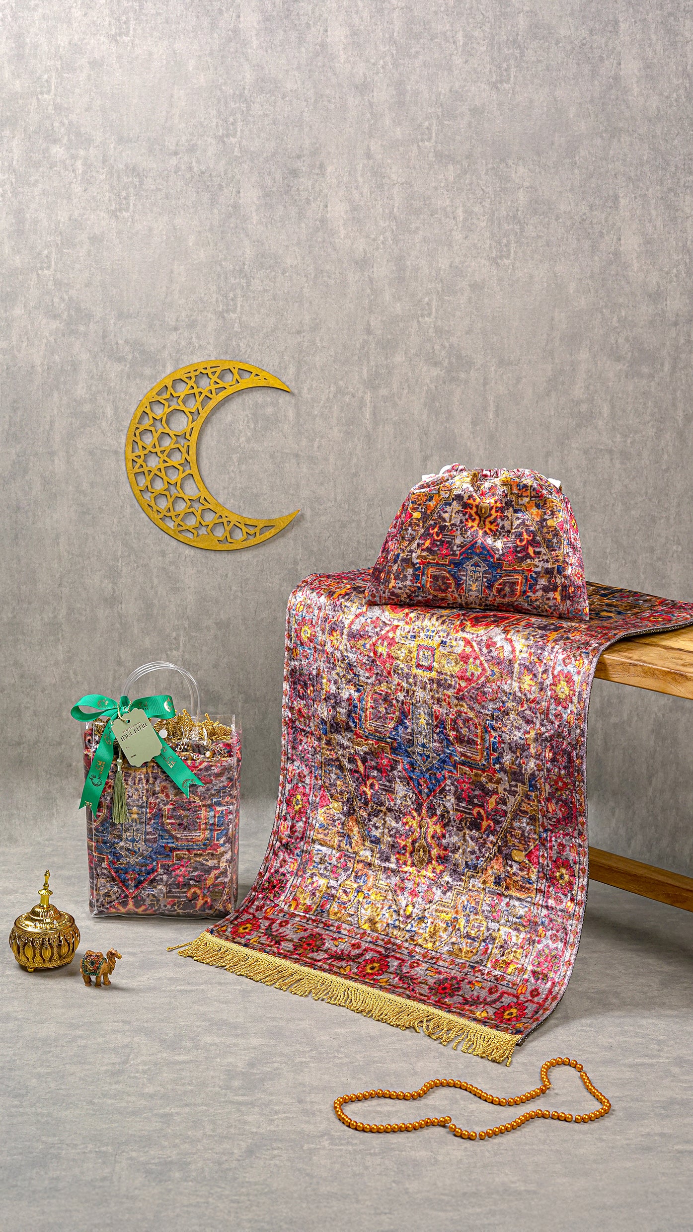 MAINARA Hampers & Souvenir Prayer Rug / Sajadah Turkey Bahan Suede Premium Design Tas Mika - TYPE C (Pre-Order)