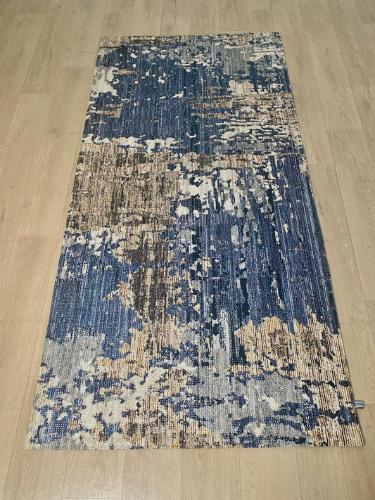 READY karpet abstrak ( 100 X 200 CM ) - A.1