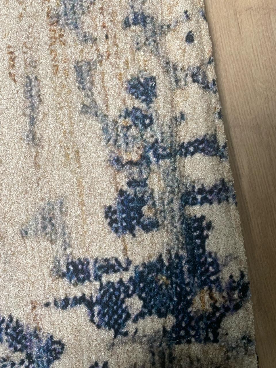 READY karpet abstrak ( 100 X 200 CM ) - A.2