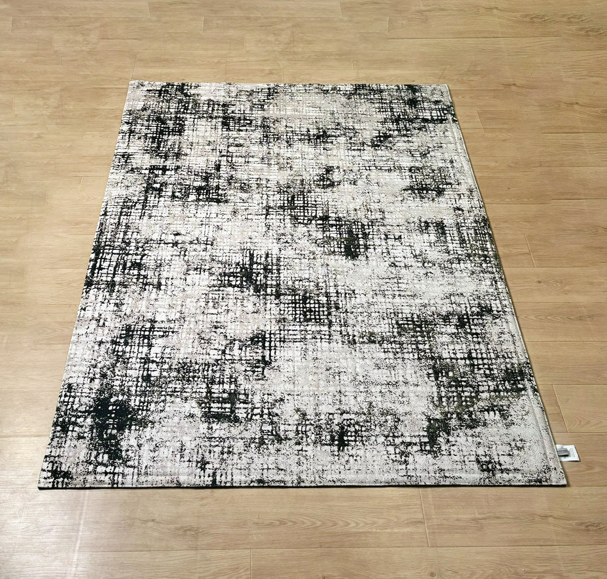 Karpet Abstrak (BK-A-0017) - Black,White