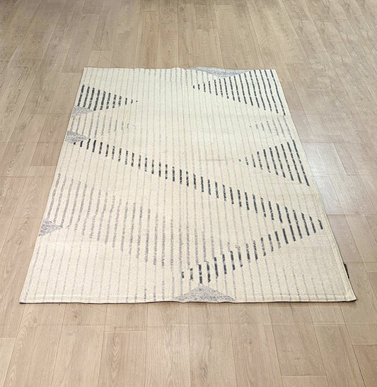 READY Karpet Abstrak ( 140 x 200 ) - ST78