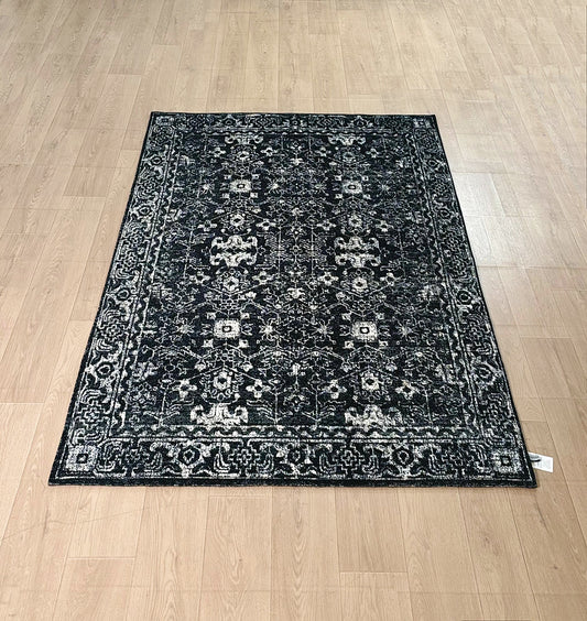 READY Karpet Tradisional Bahan Suede ( 135 x 200 ) - GS32