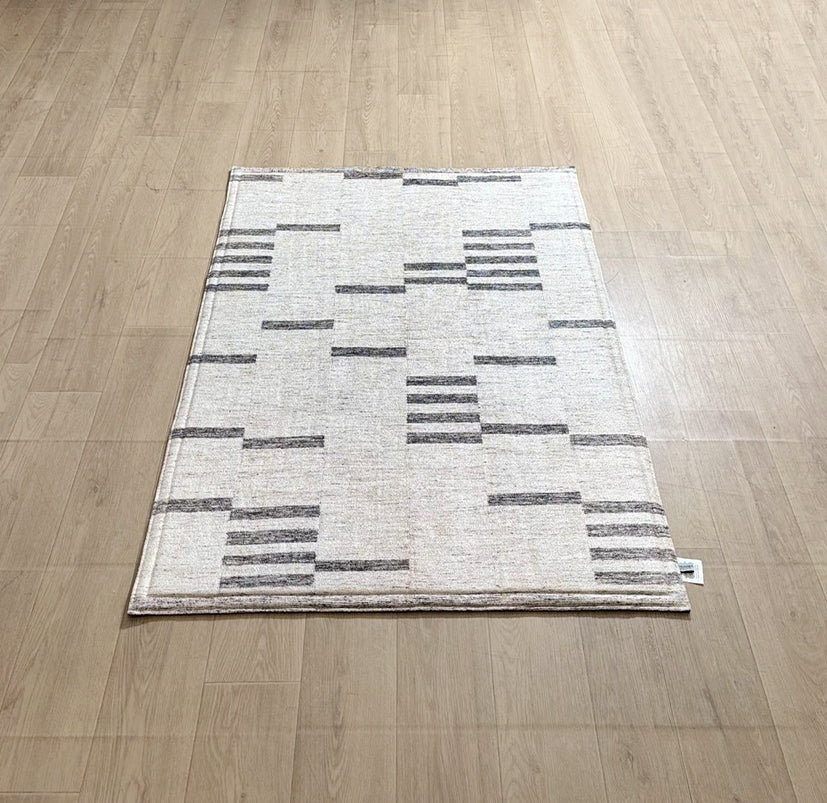 READY Karpet Minimalis ( 140 x 100 ) - JU26