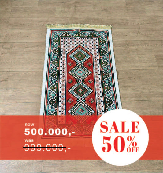 READY Sajadah Import Turkey ( 70 X 100 CM ) - AG144