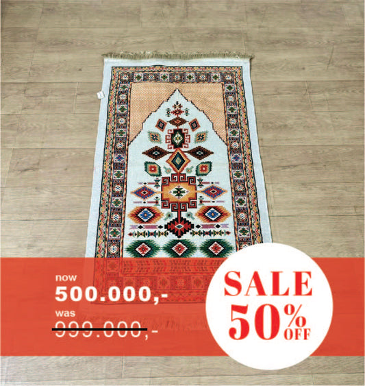 READY Sajadah Import Turkey ( 70 X 100 CM ) - AG145